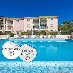 https://residence-superior-del-mar.in-istria.net
