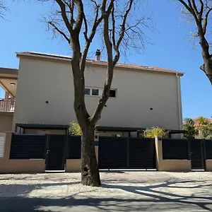 Sara Apartament